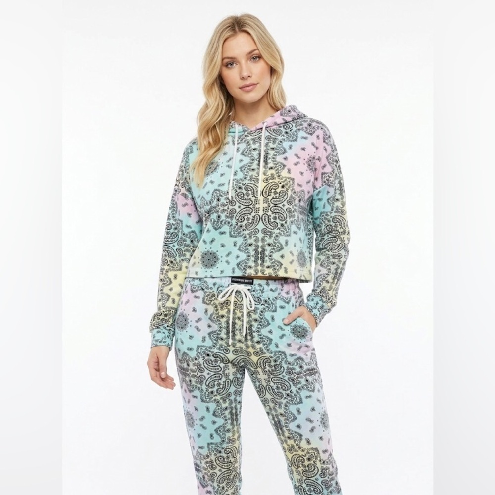 Streetwear Society boho sweatshirt set size medium/xlarge